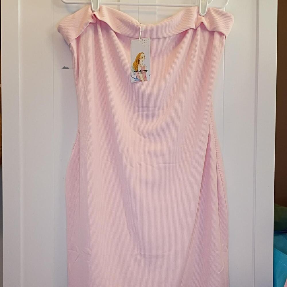 NWT Pink ribbed bodycon dress